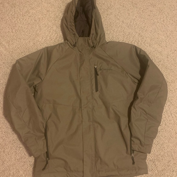Columbia Winter Jacket - Picture 1 of 3